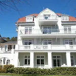 Palais Am Park - App. Luxembourg - Ostseebad Kuehlungsborn-ost *