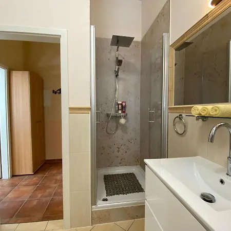 Palais Am Park - App. Luxembourg - Ostseebad Kuehlungsborn-ost * Ostseebad Kühlungsborn